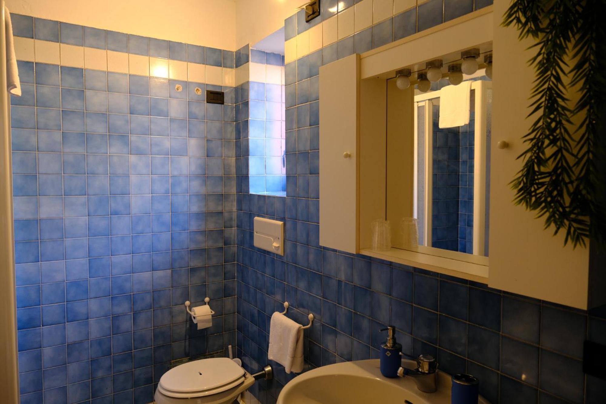 La Casa Di Anna Apartment วาเรนนา ภายนอก รูปภาพ