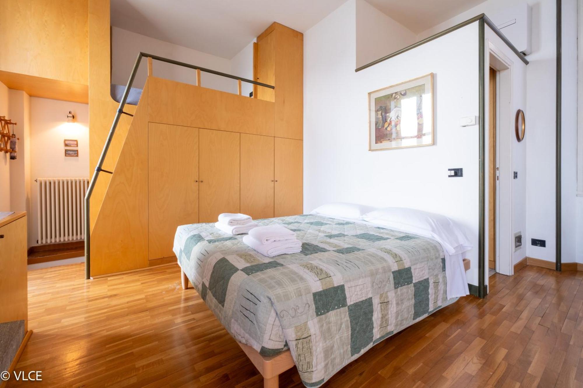 La Casa Di Anna Apartment วาเรนนา ภายนอก รูปภาพ