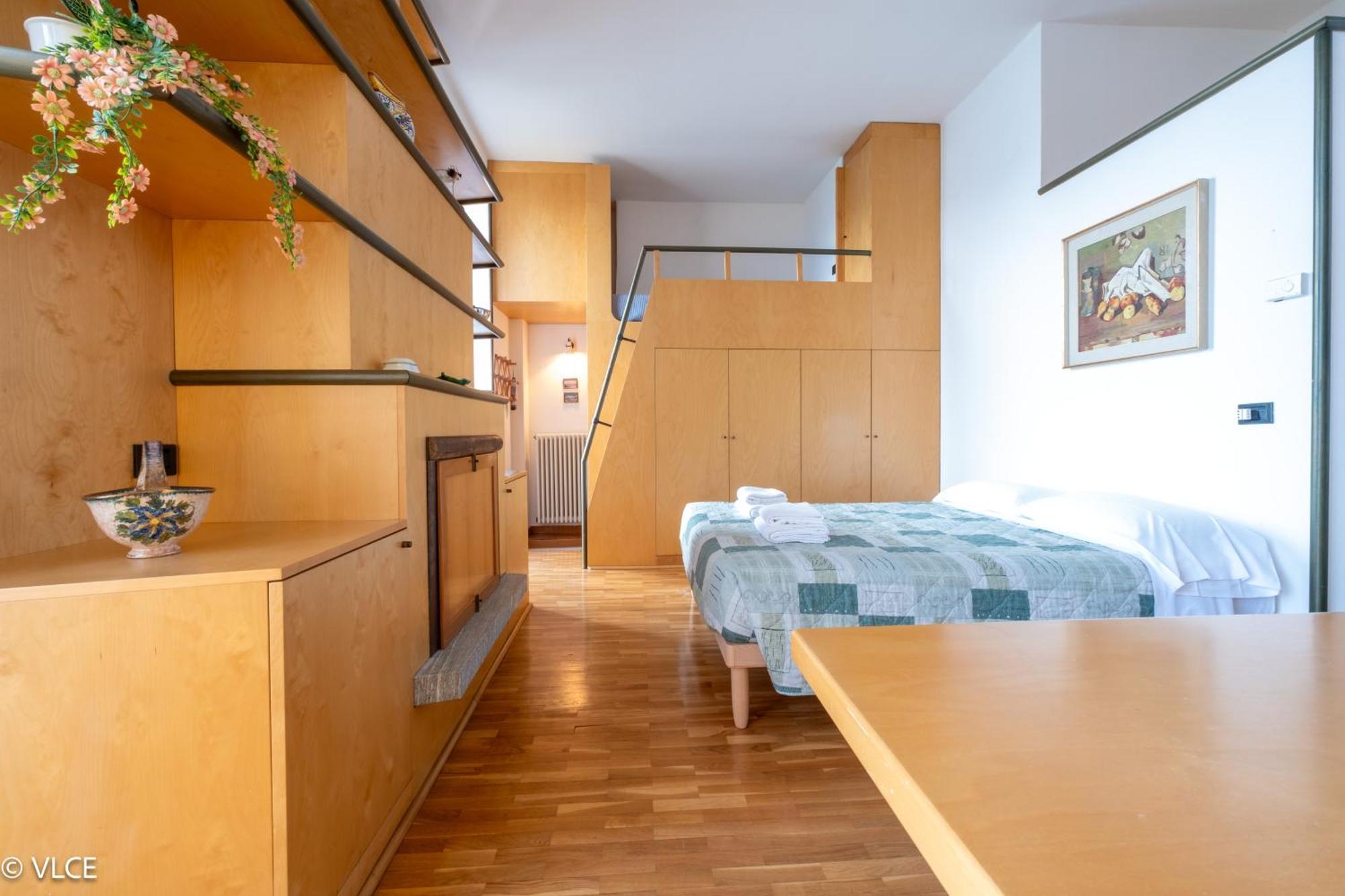 La Casa Di Anna Apartment วาเรนนา ภายนอก รูปภาพ
